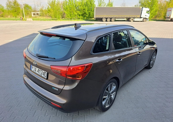 Kia Ceed cena 44800 przebieg: 42000, rok produkcji 2018 z Kłobuck małe 254